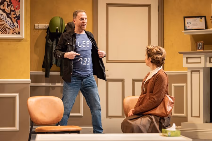 Photos: DOCDOC At Churchill Theatre Bromley and the Palace Theatre Southend Image