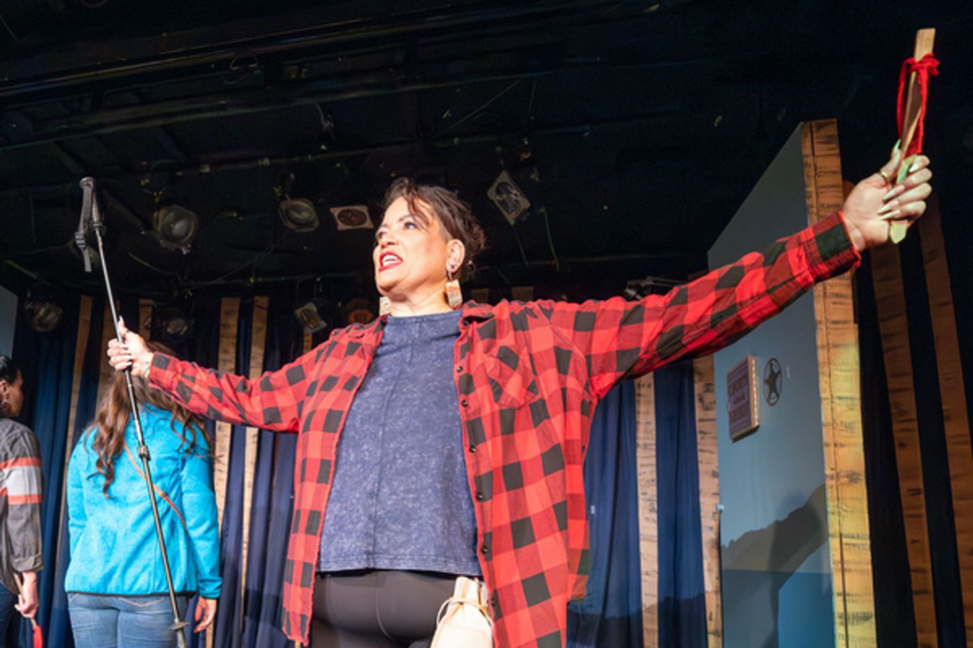 Photos: FOUR WOMEN IN RED Premieres This Friday At The Victory  Image