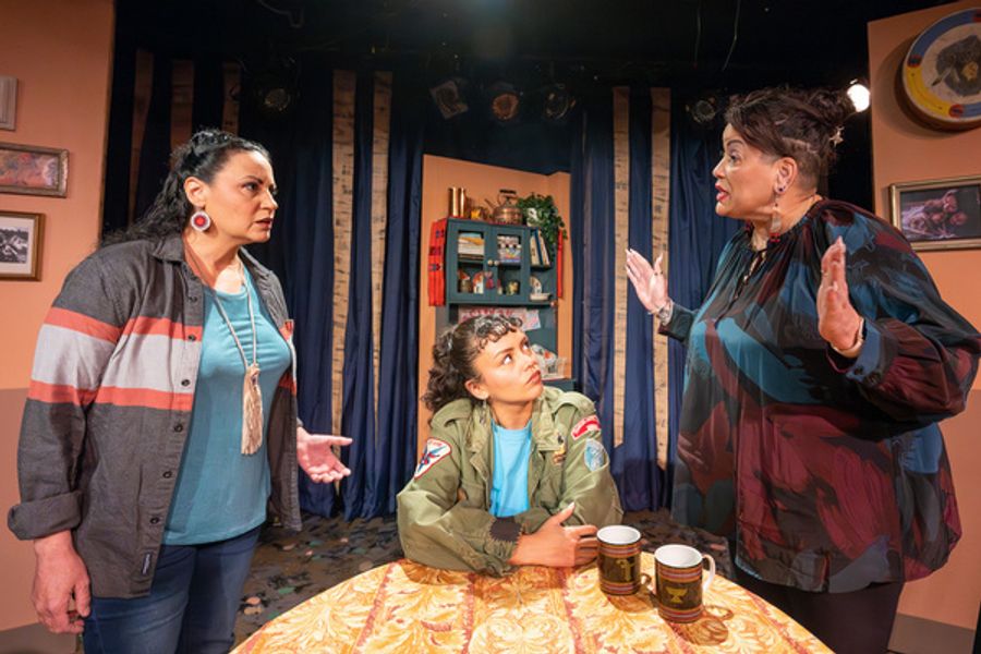 Photos: FOUR WOMEN IN RED Premieres This Friday At The Victory Image