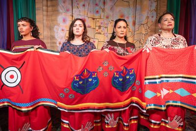 Zoey Reyes, Harriette Feliz, Jehnean Washington and Carolyn Dunn Photo