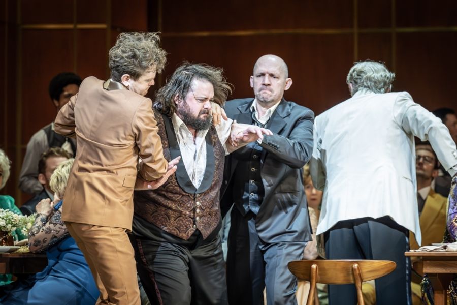 Review: FESTEN, Royal Ballet And Opera Image