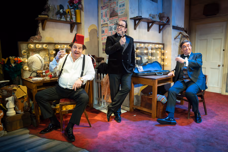 Photos: Meet the Stars of THE LAST LAUGH UK Tour Image