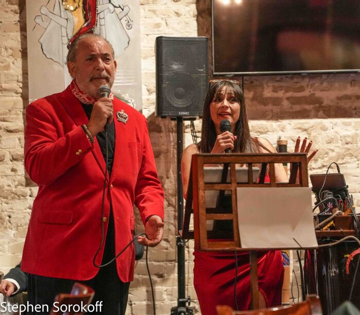 Photos: Maycol and Lilian With Perrin Blank at Cafe Centro  Image