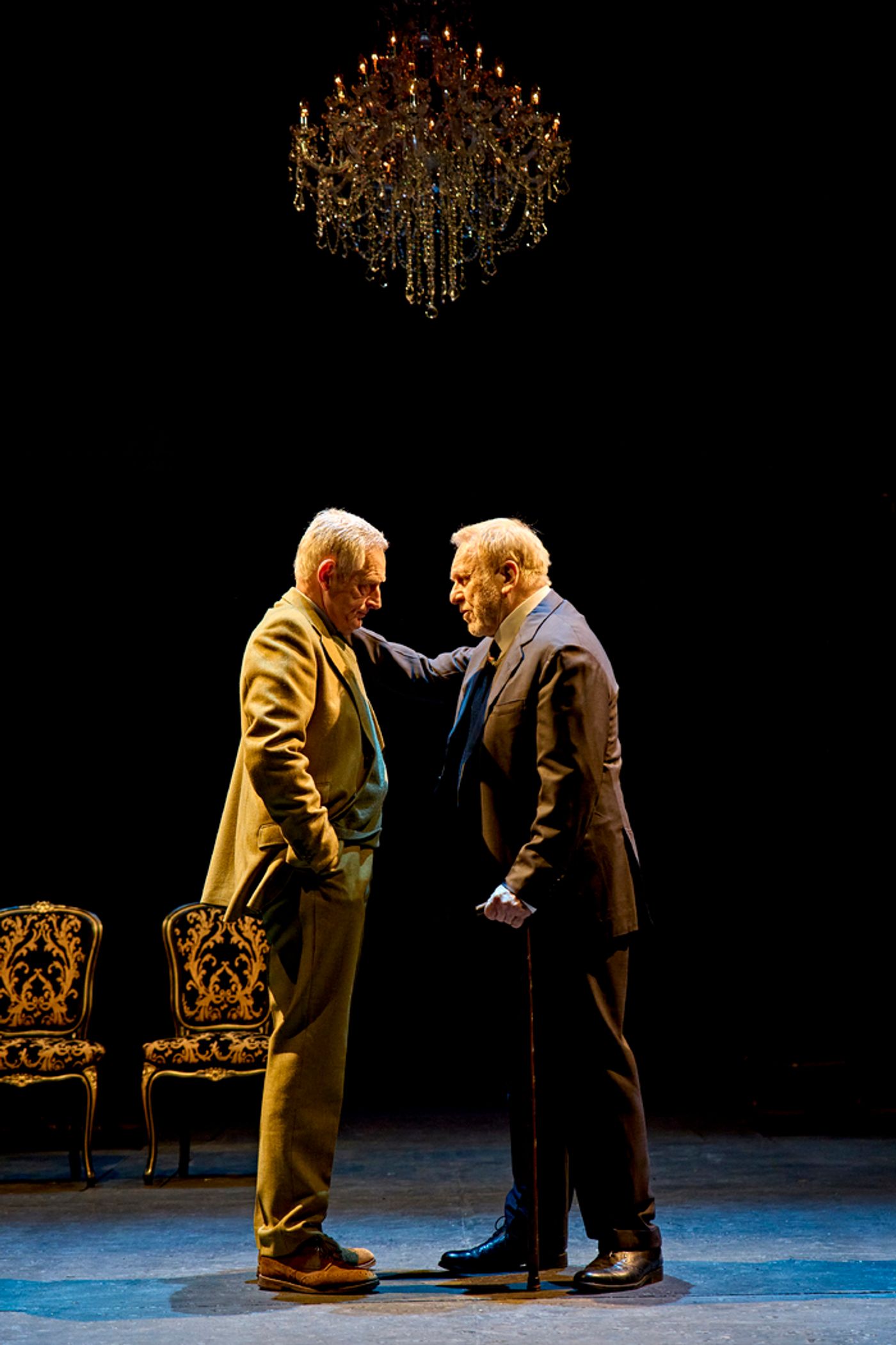 Photos: Jonathan Bailey and More in RICHARD II  Image