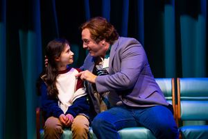 Aria Kane (Sarah) and Darren Goldstein (Donald) i @ BroadwayWorld Aria Kane (Sarah) and Darren Goldstein (Donald) i Photo