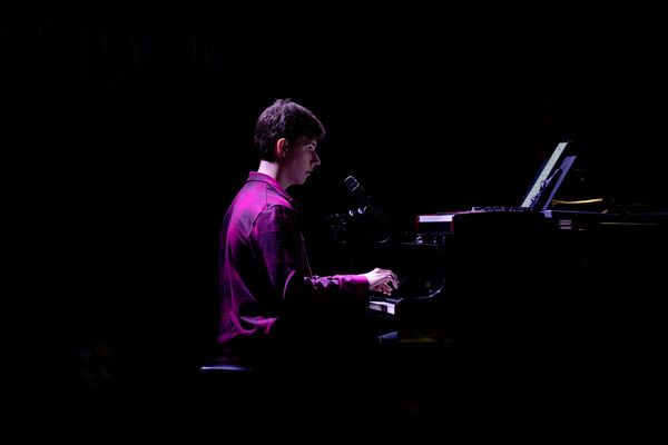 Photos: VILLAINTINE'S At The Green Room 42 — photo 4 of 22