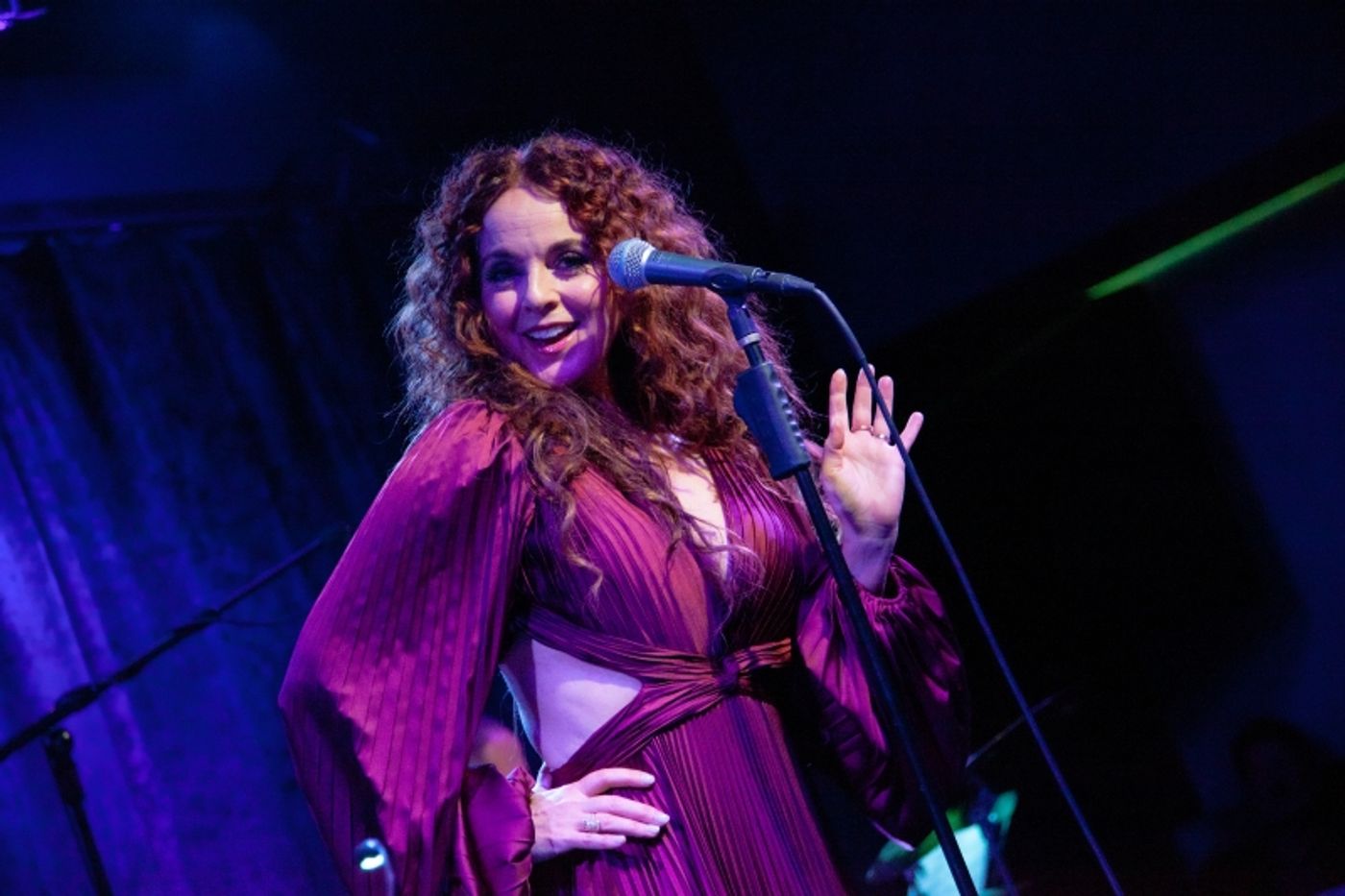 Review: Melissa Errico A Valentine Fantasy In I CAN DREAM, CAN'T I? at Birdland Theater Review: Melissa Errico A Valentine Fantasy In I CAN DREAM, CAN'T I? at Birdland Theater Image