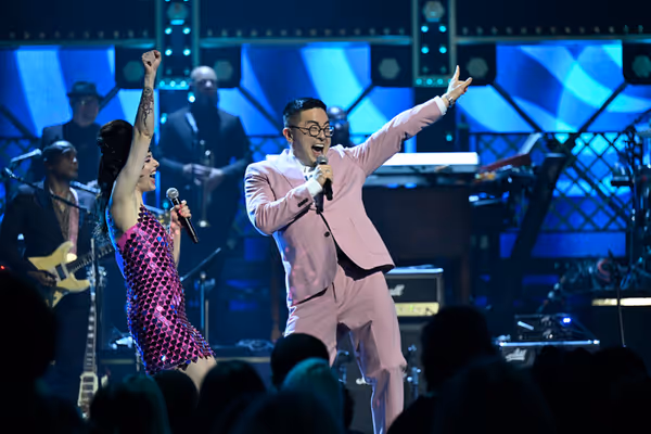 Sarah Sherman, Bowen Yang  Photo