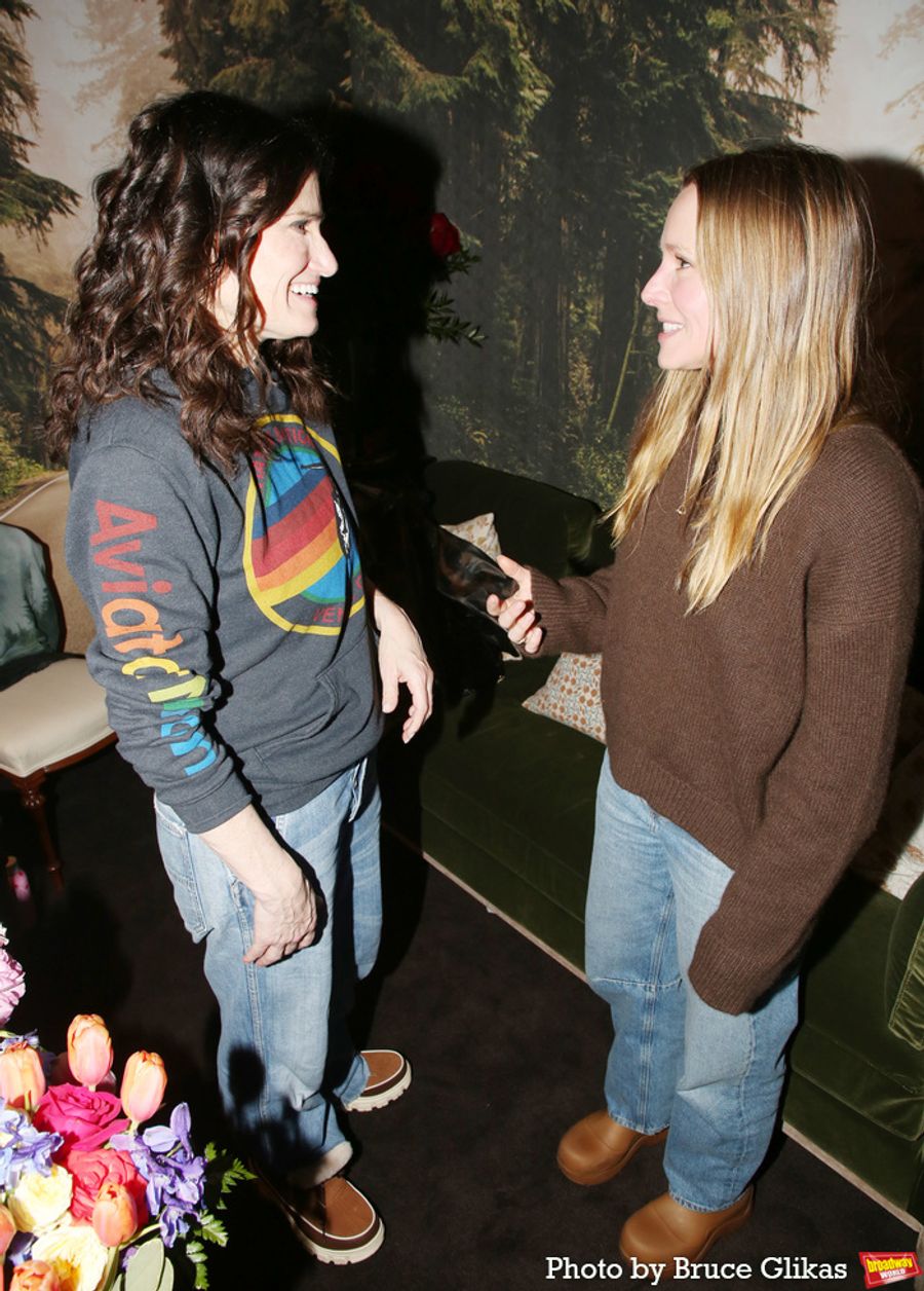Photos: Josh Gad, Kristen Bell & More Visit Idina Menzel at REDWOOD for a FROZEN Reunion Image