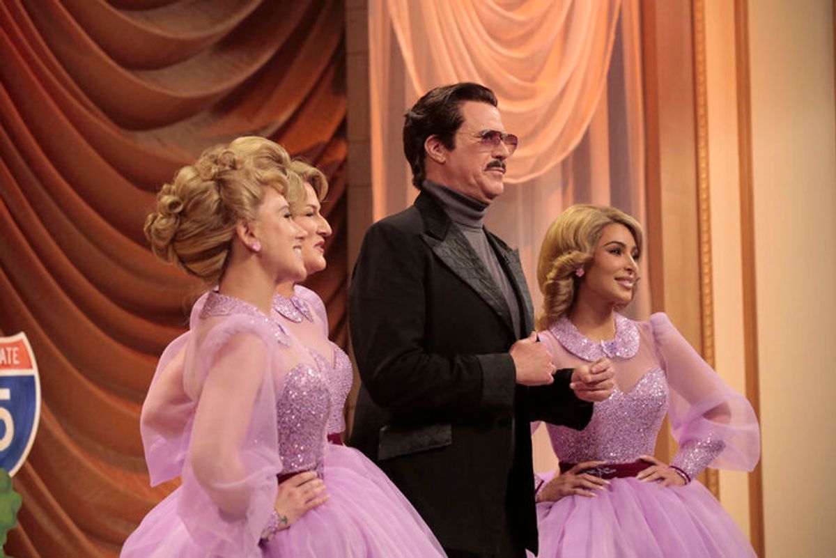 Scarlett Johansson, Ana Gasteyer, Will Ferrell, Kim Kardashian  at 