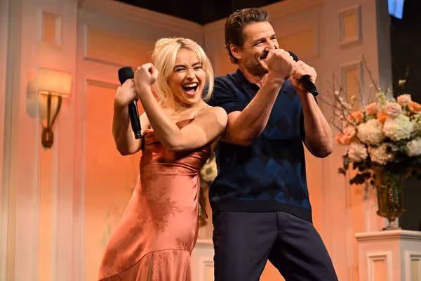 Sabrina Carpenter and Pedro Pascal Photo