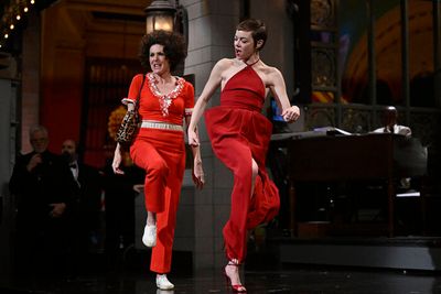 Molly Shannon and Emma Stone  Photo