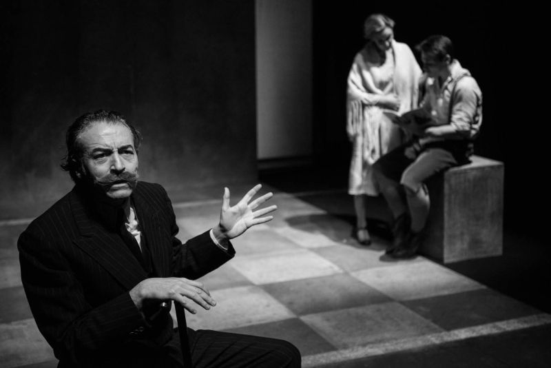 Review: QUELL'ULTIMA PARATA allo SPAZIO DIAMANTE Review: QUELL'ULTIMA PARATA allo SPAZIO DIAMANTE Image