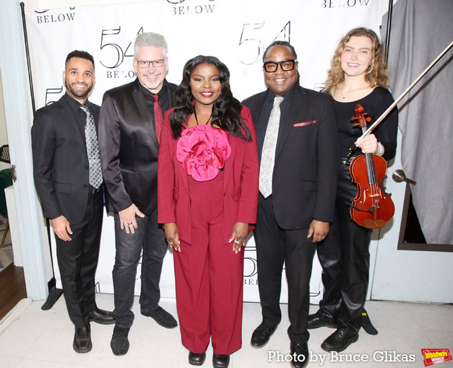 Photos: Backstage at AN EVENING WITH JOAQUINA KALUKANGO at 54 Below Image