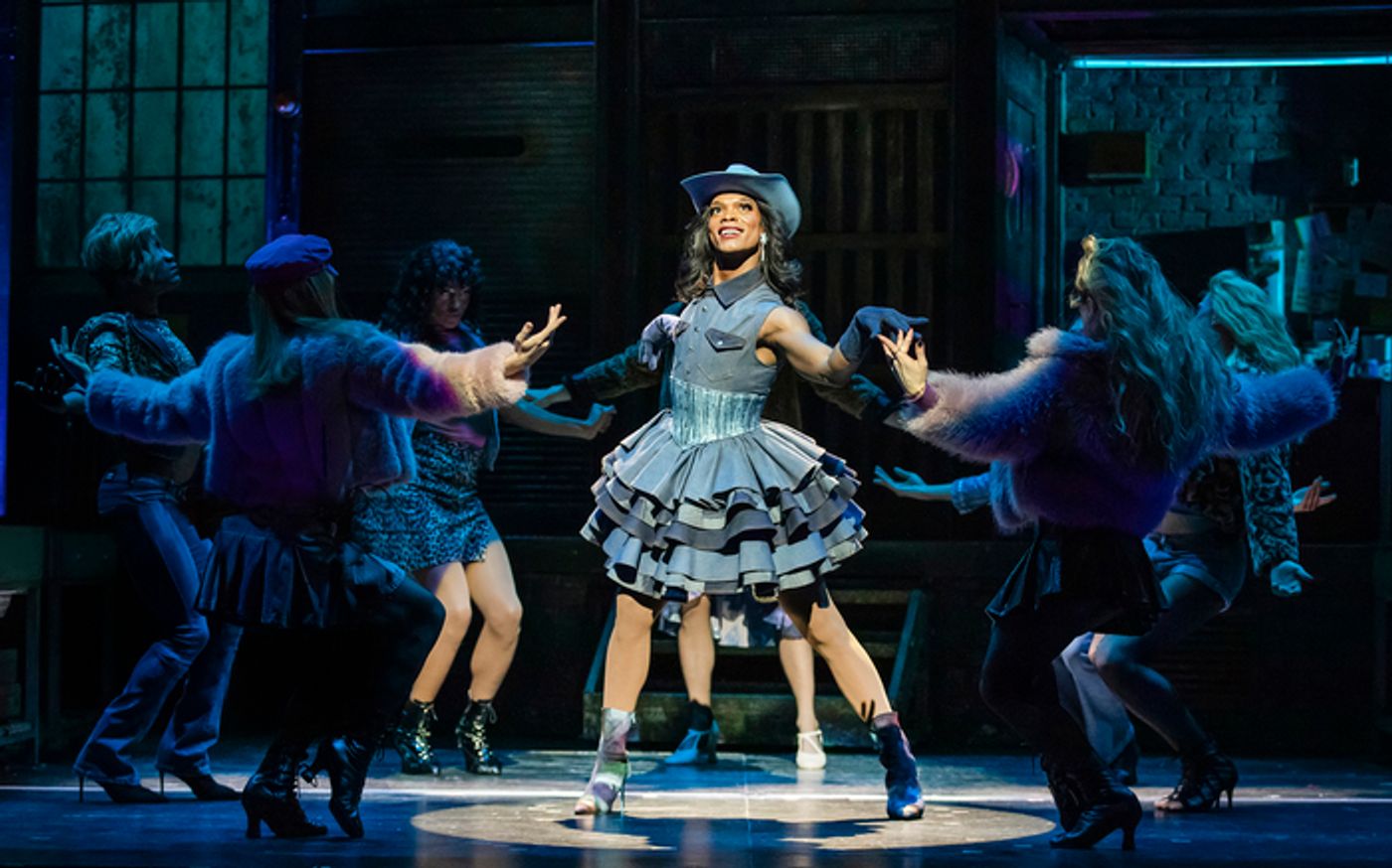 Photos: First Look At KINKY BOOTS New UK & Ireland Tour  Image