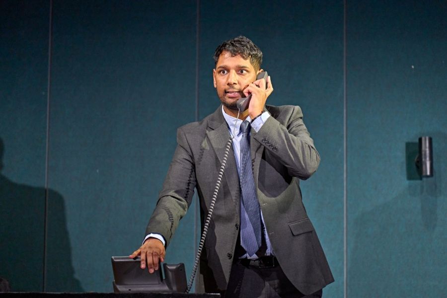 Review: EAST IS SOUTH, Hampstead Theatre Image
