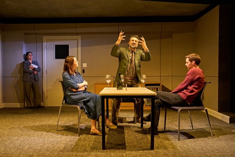 Review: EAST IS SOUTH, Hampstead Theatre Image