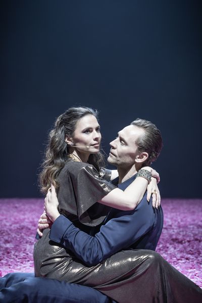 Hayley Atwell and Tom Hiddleston Photo