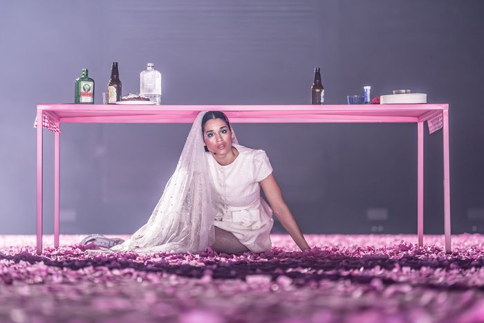 Photos: Tom Hiddleston & Hayley Atwell Star in MUCH ADO ABOUT NOTHING at Theatre Royal Drury Lane — photo 7 of 11