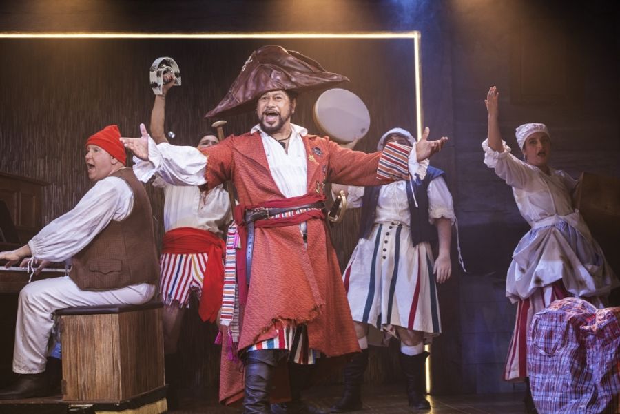 Review: THE PIRATES OF PENZANCE is an Inventive Escapist Expression of Gilbert & Sullivan’s Comic Opera  Image