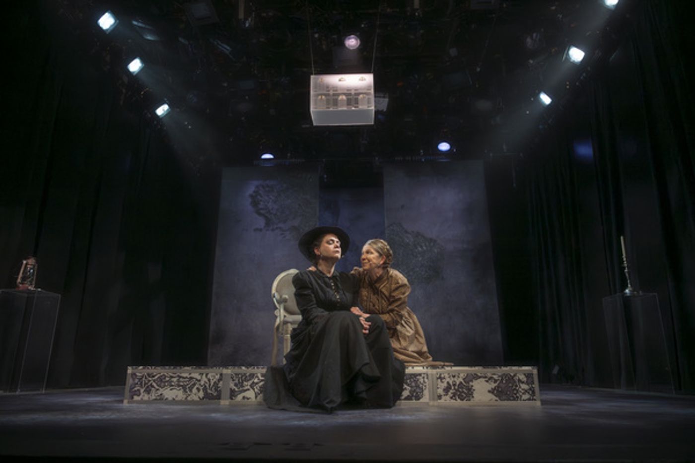 Photos: LOS SOLES TRUNCOS At Repertorio Español Photos: LOS SOLES TRUNCOS At Repertorio Español Image