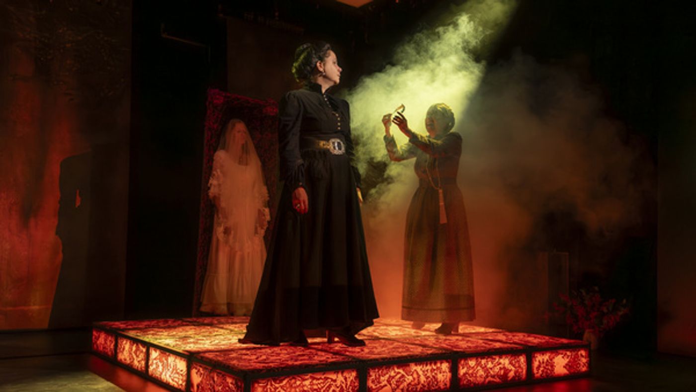 Photos: LOS SOLES TRUNCOS At Repertorio Español Photos: LOS SOLES TRUNCOS At Repertorio Español Image