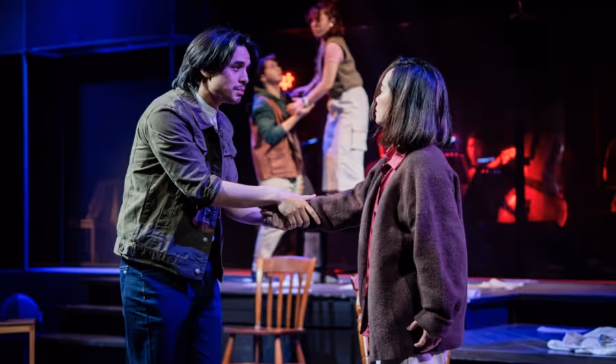 Review: NEXT TO NORMAL Breaks Your Heart Into Pieces Image