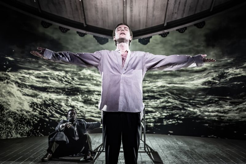 Review: HAMLET, Starring Luke Thallon  Image