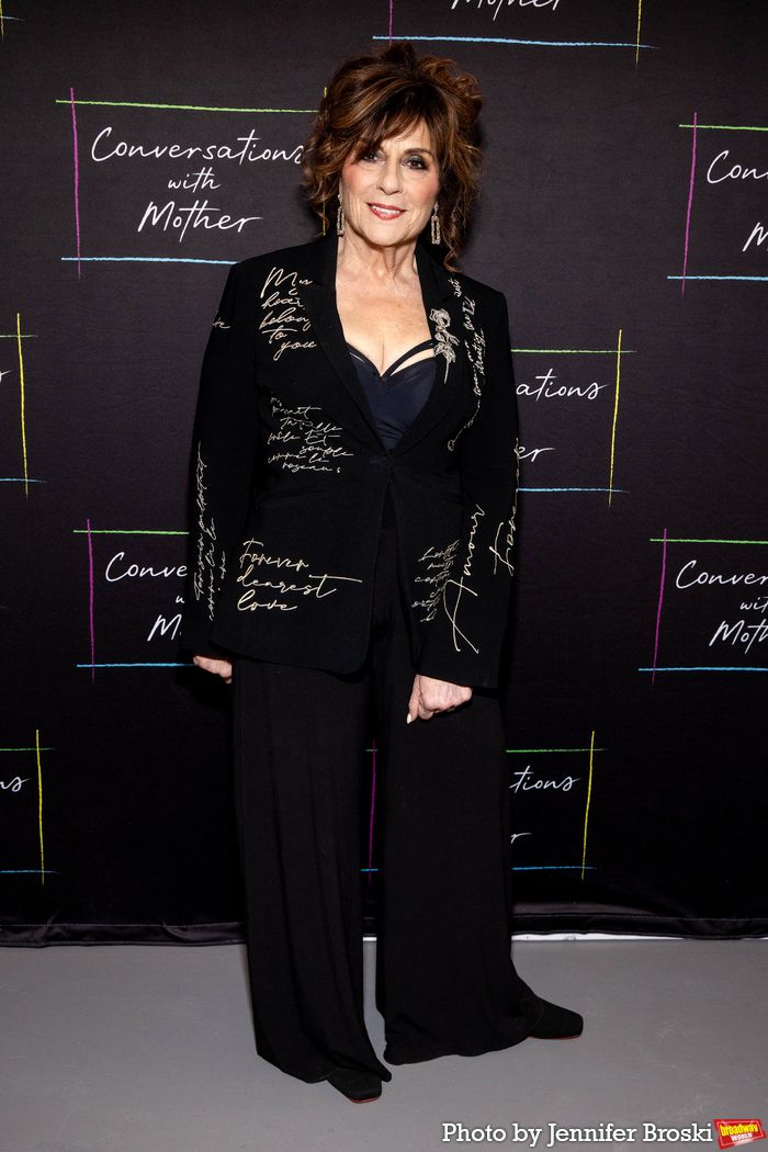 Photos: Inside Opening Night of CONVERSATIONS WITH MOTHER — photo 5 of 26