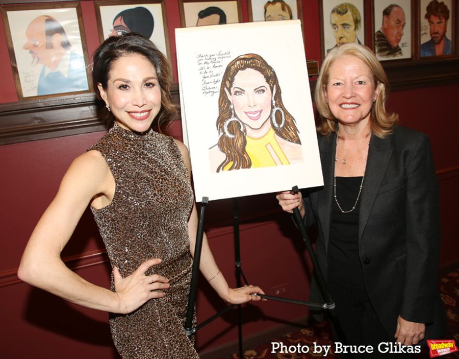 Photos: CHICAGO's Bianca Marroquín Receives Sardi's Caricature Image