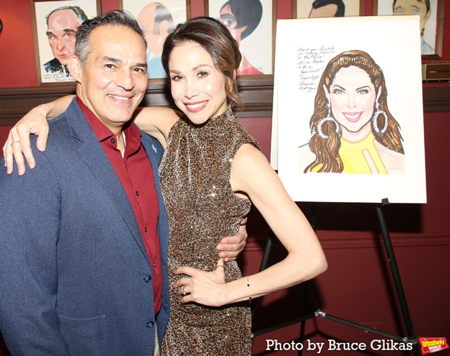 Photos: CHICAGO's Bianca Marroquín Receives Sardi's Caricature Image
