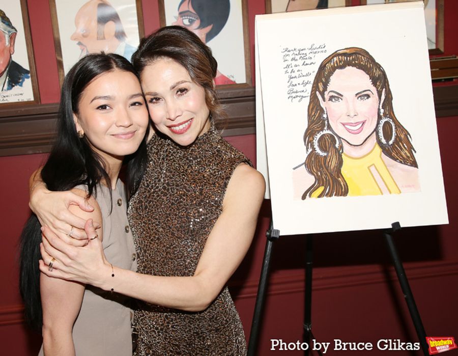 Photos: CHICAGO's Bianca Marroquín Receives Sardi's Caricature Image