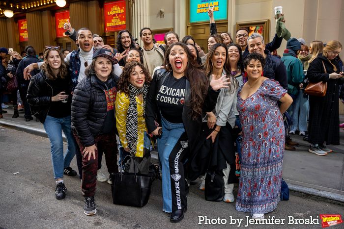 Photos: REAL WOMEN HAVE CURVES Company Opens the Box Office — photo 10 of 15