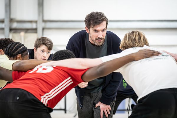Josh Barrow, Gwilym Lee Photo