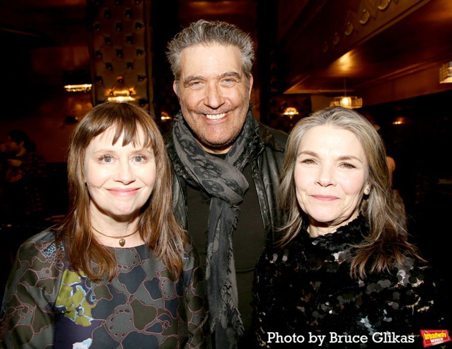 Photos: Vineyard Theatre Celebrates Joe Morton at 2025 Gala Image