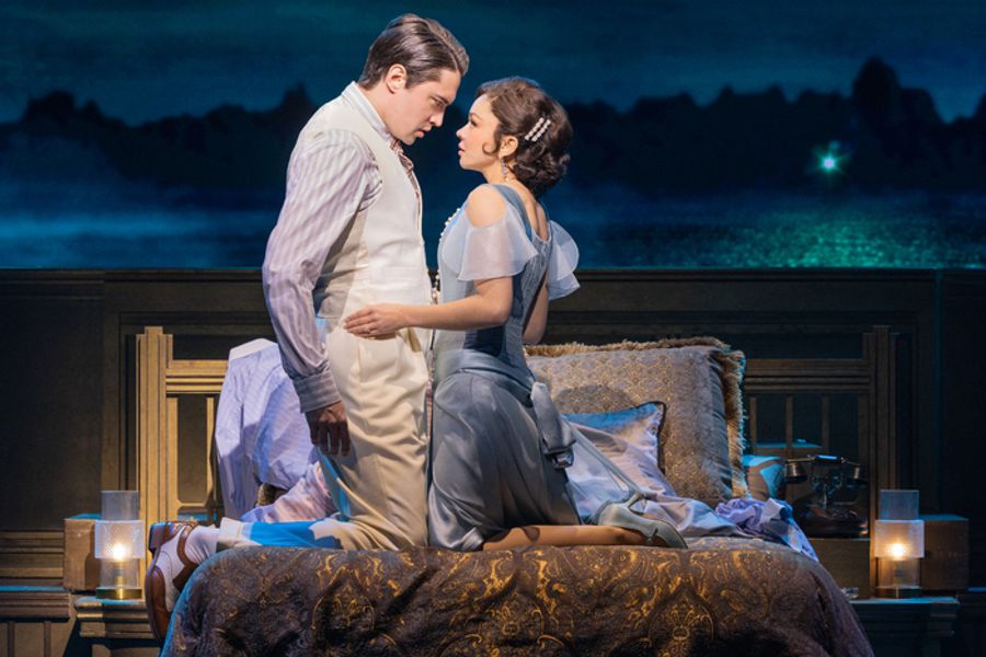 Photos: Ryan McCartan and Sarah Hyland in THE GREAT GATSBY on Broadway Image