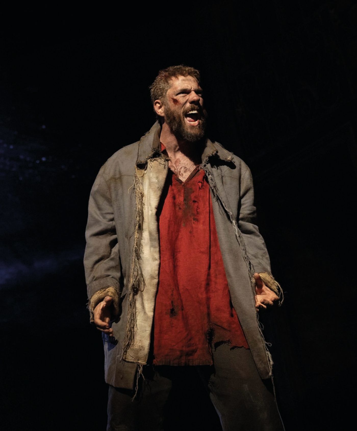 Photos: LES MISERABLES Extends in London; New Photos  Image