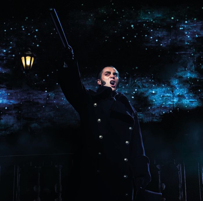 Photos: LES MISERABLES Extends in London; New Photos — photo 1 of 7