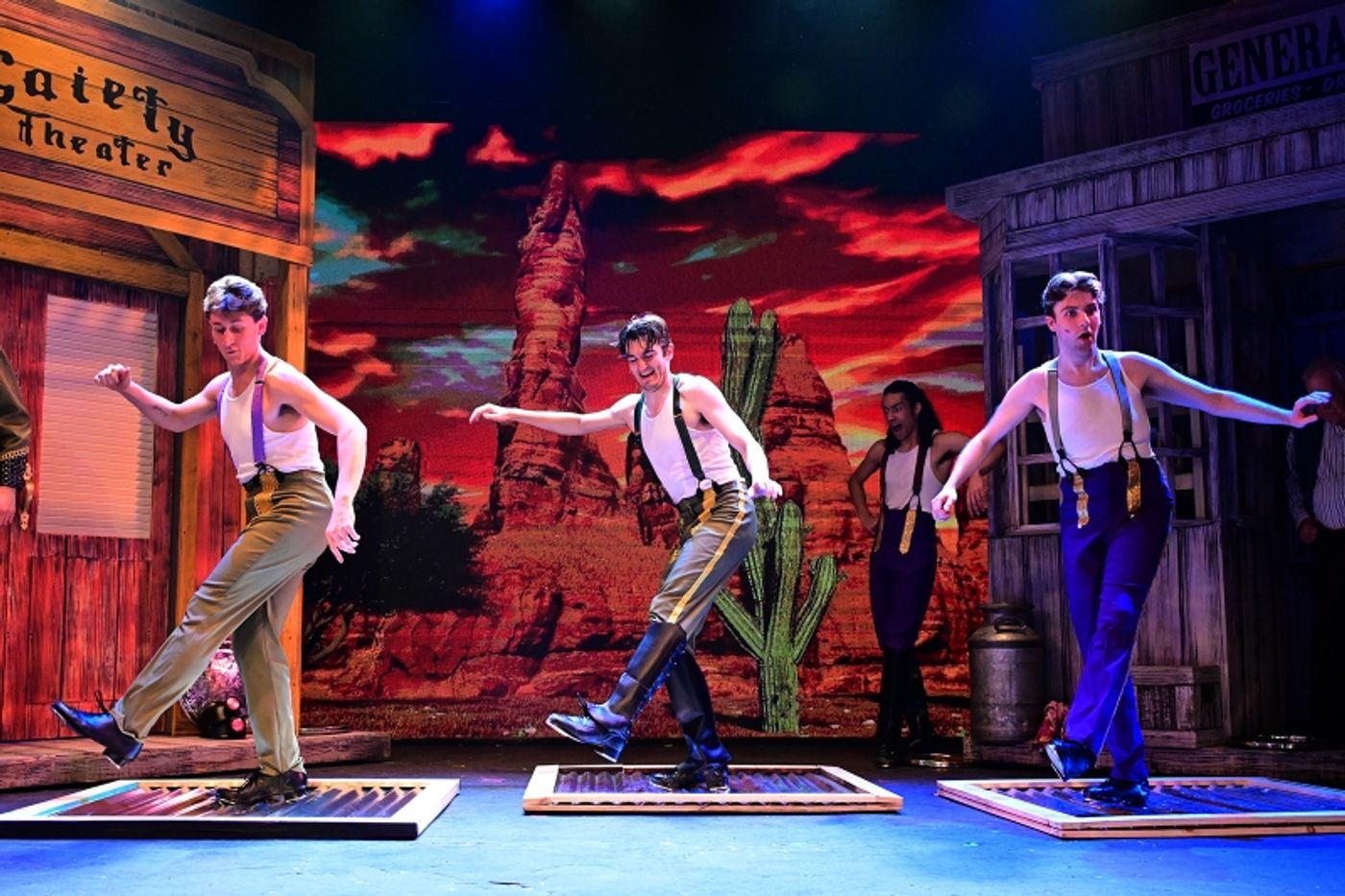 Review: CRAZY FOR YOU at Broadway Palm Dinner Theatre  Image