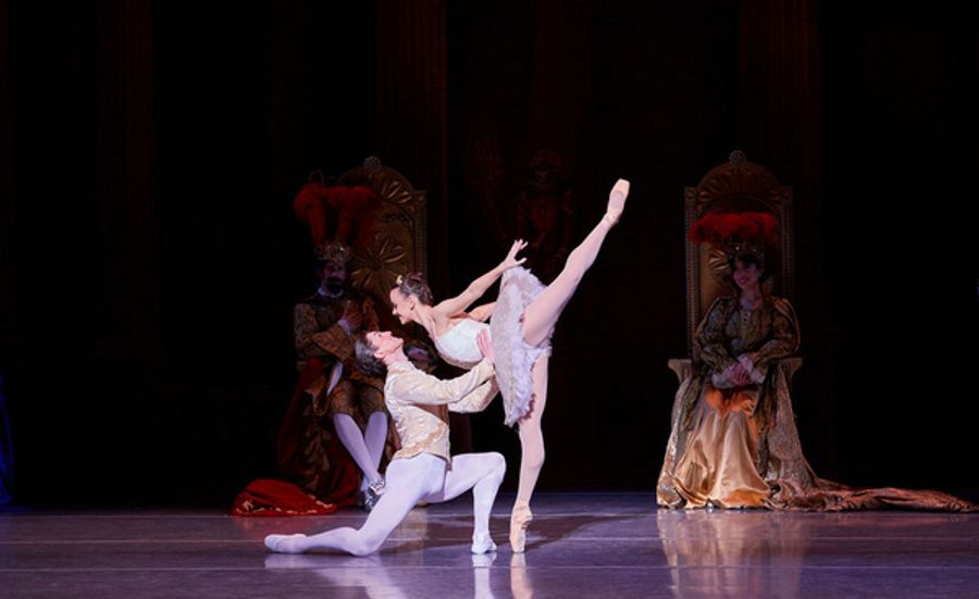 Photos: Nashville Ballet Company Artist Nicolas Scheuer Makes His Final Performance  Image