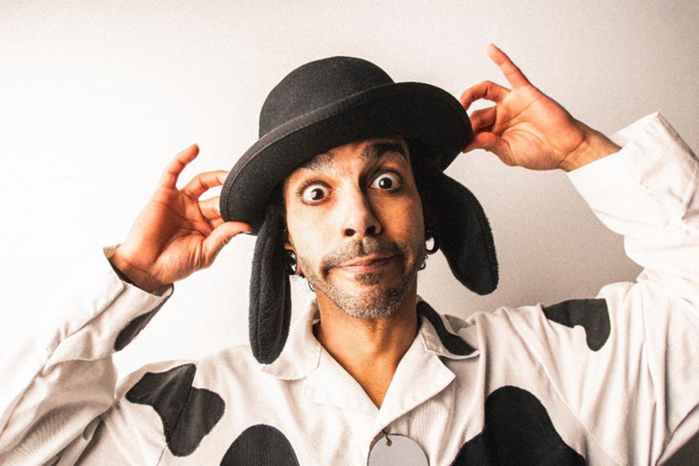 Photos: Meet the Cast of GO DOG GO! - VE PERRO ¡VE! At Chicago Children's Theater  Image