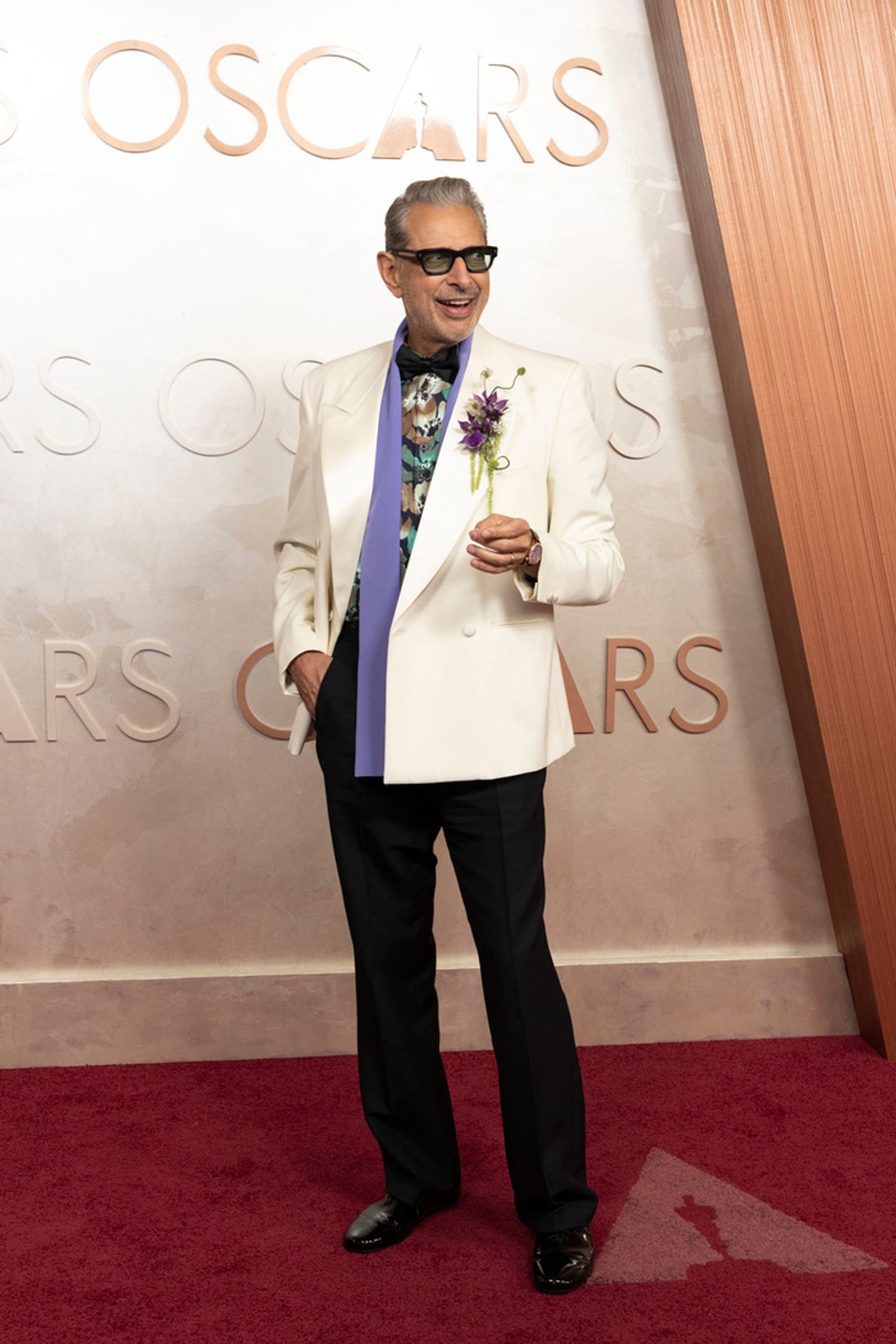 Photos: WICKED Stars, Rachel Zegler, & More on the Oscars Red Carpet  Image