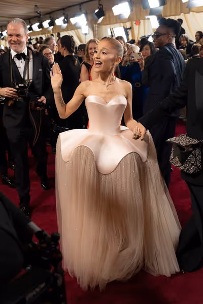Ariana Grande Photo