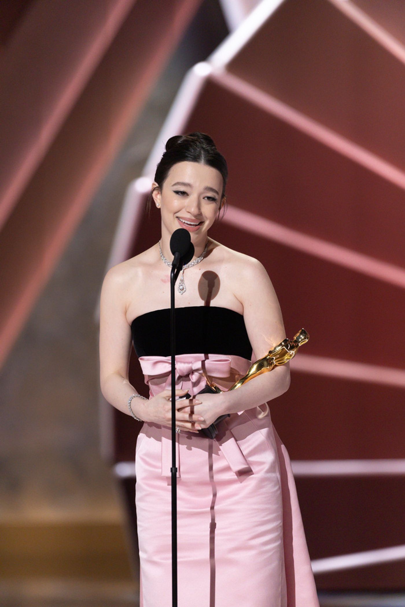 Photos: Inside the 97th Oscars with Cynthia Erivo, Colman Domingo, & More Photos: Inside the 97th Oscars with Cynthia Erivo, Colman Domingo, & More Image