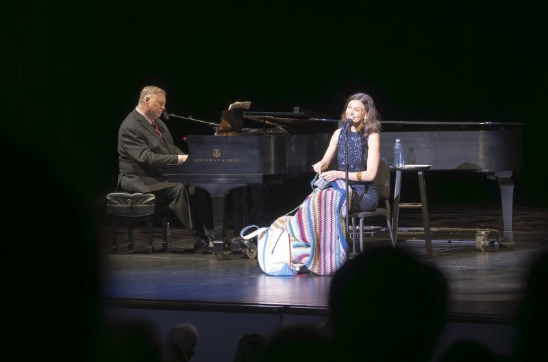 Review: Tony Award Winner Sutton Foster Returns to the OC at Irvine Barclay Image
