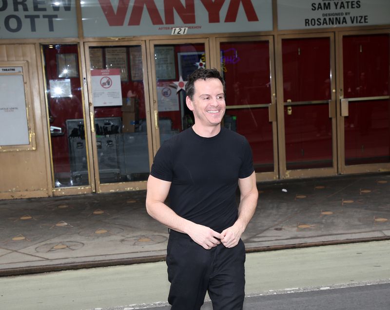 Photos: Andrew Scott Meets the Press for VANYA Off-Broadway — photo 2 of 11