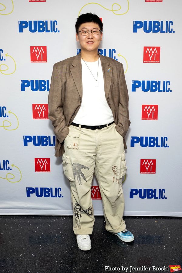 Haowen Luo 罗浩闻 Photo