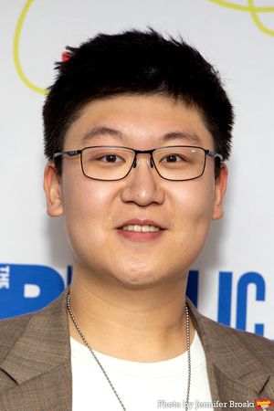 Haowen Luo 罗浩é Photo