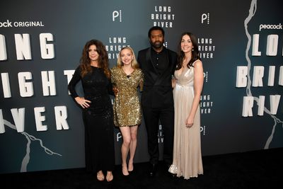  Nikki Toscano, Amanda Seyfried, Nicholas Pinnock, Liz Moore  Photo