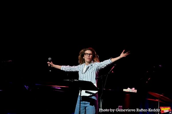 Sophie B. Hawkins Photo